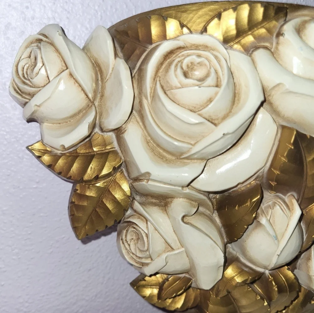 70s Capode Wall Pocket Gold Leaves  Embossed Flowers Firm$ - Picture 6 of 10